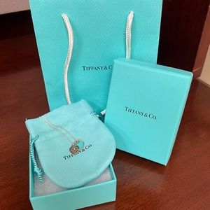 Tiffany Blue® Double Heart Tag Pendant necklace
